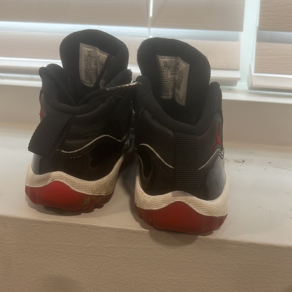 Jordan - Picture 3 of 3